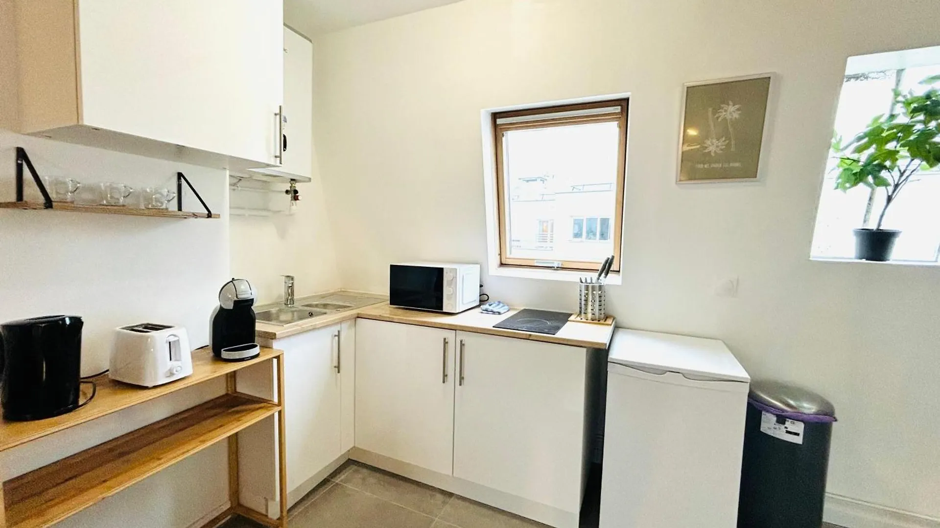 Appartement Porte De Saint Ouen Paris 0*,